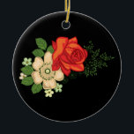 Ornamento De Cerâmica Rosa vermelha e fundo preto das margaridas<br><div class="desc">Belo e colorido buquê de flores,  rosas vermelhas e margaridas brancas sobre fundo preto.</div>
