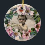 Ornamento De Cerâmica Rosas SELVAGENS, MODELO DE FOTO DO CHÁ DE FRALDAS<br><div class="desc">Monograma elegante e coroa floral clássica com belos rosas cor-de-rosa, gráficos brilhantes fuchsia amethyst gem stone .3D e elaboração digital em estilo de vintage de Búlgaro Lumini (c) Fácil de personalizar com suas iniciais e texto próprio como anúncio de cerimônia de casamento, cartões de lugar, guardar a data .favores, obrigado...</div>