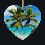 Ornamento De Cerâmica Rua Maho Bay Beach. John Ornaments<br><div class="desc">Lindos ornamentos tropicais, com uma imagem fotográfica do deslumbrante Maho Bay Beach Palms, na ilha de Ruas. John U.S.V.I. Selecione de diferentes formas, também disponível em estilos cerâmicos ou prateados aparados de molduras. Este ornamento é um excelente adicional à sua coleção ou um presente para a família e os amigos....</div>