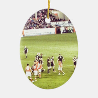 Ornamento De Cerâmica Rugby