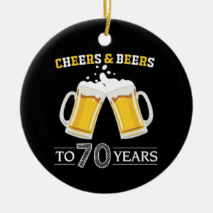 Ornamento De Cerâmica Saúde e Cervejas aos 70 anos