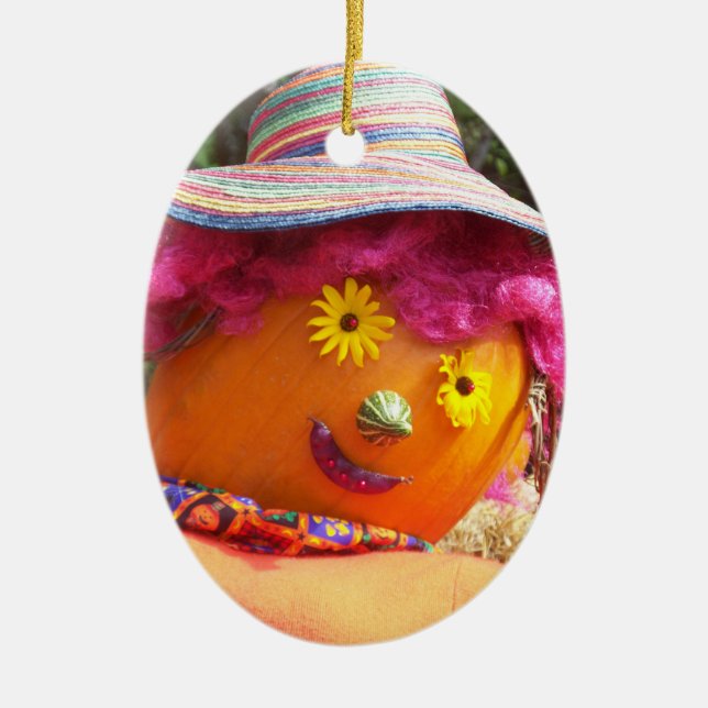 Ornamento De Cerâmica Senhora cor-de-rosa do espantalho (Frente)