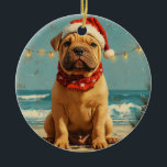 Ornamento De Cerâmica Shar Pei Dog Christmas Vintage Beach<br><div class="desc">Traga o calor dos feriados para a costa com esta charmosa design inspirada na vintagem, que apresenta um cão festivo sentado numa praia serena. Com um clássico toque de feriado de tons nostálgicos e vibrações costeiras, esta trabalho de arte captura a magia do Natal pelo mar. Perfeito para espalhar alegria...</div>