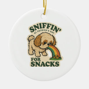 Ornamento De Cerâmica Shih Tzu Fungando Por Lanches Retro St. Patrick's