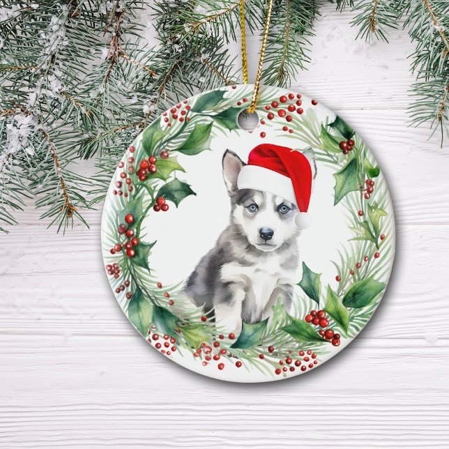 Ornamento De Cerâmica Siberian Husky Puppy Holly Wreath Natal (Criador carregado)