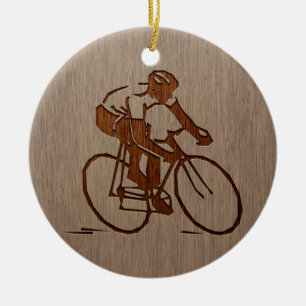 Ornamento De Cerâmica Silhueta do ciclista gravada no design de madeira