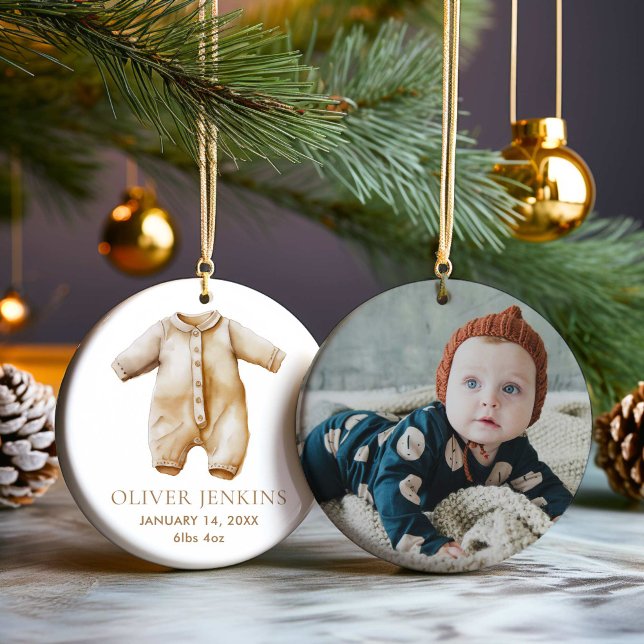 Ornamento De Cerâmica Simple Boy First Christmas com Birth Stats Foto (Minimalist First Christmas Photo Ornment)