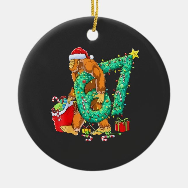 Ornamento De Cerâmica Six Seven Bigfoot 67 Sasquatch Meme Christmas (Frente)