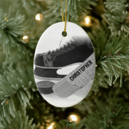 Ornamento De Cerâmica Skates Negros de Hockey Personalizados