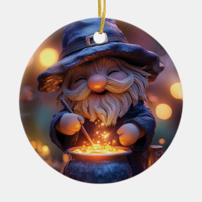 Ornamento De Cerâmica Smiling Gnome Stirring Magic Pote (Frente)