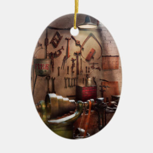 Ornamento De Cerâmica Steampunk - Maquinista - A oficina dos inventores
