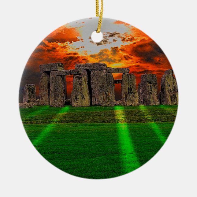 Ornamento De Cerâmica Stonehenge Stones em Pé ao Sol (Frente)