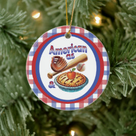 Ornamento De Cerâmica Tão Americano quanto Beisebol & Torta de Maçã 