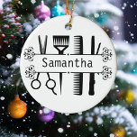 Ornamento De Cerâmica Tesoura Personalizada Hair Stylist<br><div class="desc">Este design pode ser personalizado na área fornecida pela alteração da foto e/ou do texto. Ou pode ser personalizado clicando em Personalizar este Modelo e, em seguida, escolhendo o clique para personalizar mais a opção e excluir ou alterar a cor do plano de fundo, adicionar texto, alterar a cor ou...</div>