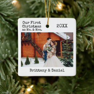 Ornamento De Cerâmica Texto da Máquina de Escrever Primeiro Natal Sr. e