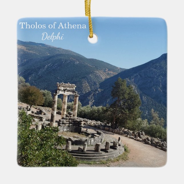 Ornamento De Cerâmica Tholos of Athena Delphi Greece Souvenir Ornament (Frente)