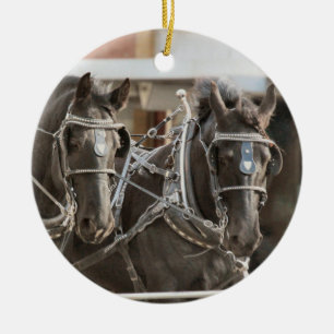 Ornamento De Cerâmica Trabalho em equipe