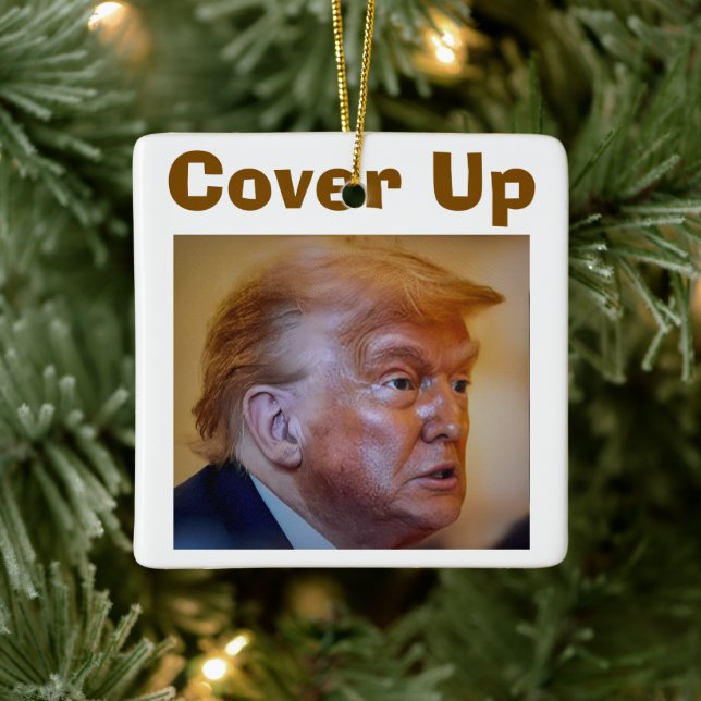 Ornamento De Cerâmica Trump/Cover Up Ceramic Ornament (Árvore)