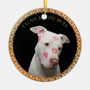 Ornamento De Cerâmica Um pitbull branco com beijos vermelhos por todo o
