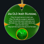 Ornamento De Cerâmica Um Velho Irlandês Benchando Shamrock<br><div class="desc">Elegante, única joia celta de ouro com uma pedra esmeralda e uma pedra de xamrock com uma antiga dentro de oração irlandesa para o Santo do Dia do Paddy (, Rua. Patty ). Gemstones tridimensionais vibrantes e modelagem design, 3D muito precisa e renderização por parte da Búlgara Lumini (c).Parte da...</div>