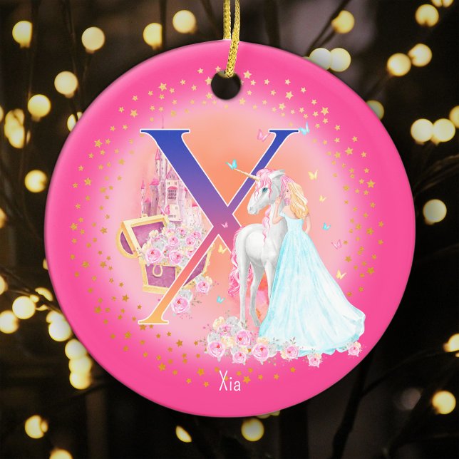 Ornamento De Cerâmica Unicórnio e Princesa - Letra X Monograma - Natal (This pretty pink monogrammed Christmas ornament is perfect for your little princess!)