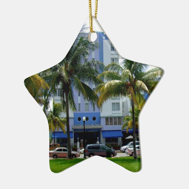 Ornamento De Cerâmica Unidade Oceânica (Esquerda)