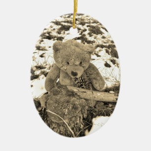 Ornamento De Cerâmica Urso de Teddy na Holly, tom Sepia