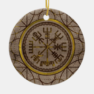Ornamento De Cerâmica Vegvisir. O compasso mágico de Viking da navegaç