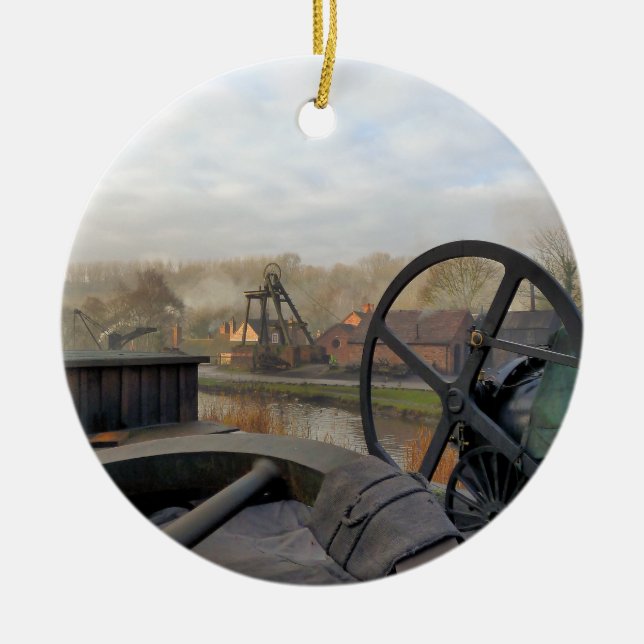 ORNAMENTO DE CERÂMICA VICTORIAN ENGLAND (Frente)