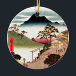 Ornamento De Cerâmica Vila japonesa com montanha<br><div class="desc">Ilustração do woodblock do vintage da vila japonesa com a montanha no fundo.  Vida japonesa rural do vintage.</div>