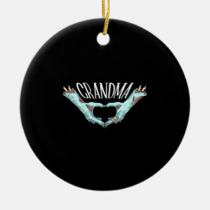 Ornamento De Cerâmica Vovó Zombie Mão Coração Halloween Família