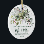 Ornamento De Cerâmica Watercolor Greenery Christmas Berries FOTO DE VOLT<br><div class="desc">Casal verde moderno Elegante para aquarelas Nosso Primeiro Natal como Sr. e Sra. Ornament inclui belos verde botânico para aquarelas,  folhas de eucalipto,  bagas sagradas e outras lindas folhagens. Roteiro Verde da Floresta. Foto de volta.</div>