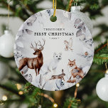 Ornamento De Cerâmica Watercolor Winter Woodland Wildlife 1rua Natal<br><div class="desc">Guarde o ornamento "Primeiro Natal". Nosso design apresenta uma moldura de folhagem botânica de cor aquosa com cor de água realística em animais (veados,  raposa,  lebre,  raposa de neve,  coruja e pisco),  nome e ano.</div>