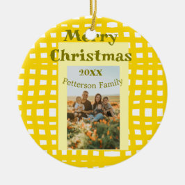 Ornamento De Cerâmica Yellow white plaid retro Christmas holiday family 