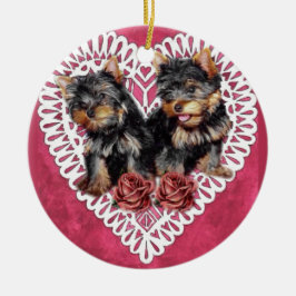Ornamento De Cerâmica Yorkshire Terrier Puppies Dias de os namorados