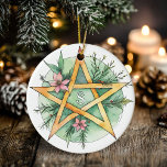 Ornamento De Cerâmica Yule Tree Winter Solstice Monograma Wicca Pentacle<br><div class="desc">Brilhe sua árvore de yule com este design de Ornamento Pentácico da Yule Tree Winter Solstice Monograma Wicca. O Monograma e a cor de fundo deste ornamento são facilmente editados no editor do Zazzle! Tenha uma Feliz e abençoado Solstício de inverno!</div>