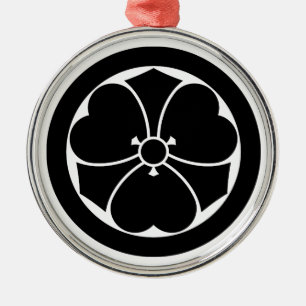 ORNAMENTO DE METAL 丸 に 剣 酢 漿 草