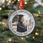 Ornamento De Metal 1 Graduação de Fotografias Legante Faux Marble Pre<br><div class="desc">Parabéns ao formando! Comemorar o dia da graduação com um Enfeites de natal personalizado de faux marble premium metal round. A imagem e todo o texto neste modelo são simples de personalizar. Inclua qualquer citação inspiracional favorita, ditado motivacional, nome e grau da escola, parabéns, obrigados, mãe e pai, ou outra...</div>