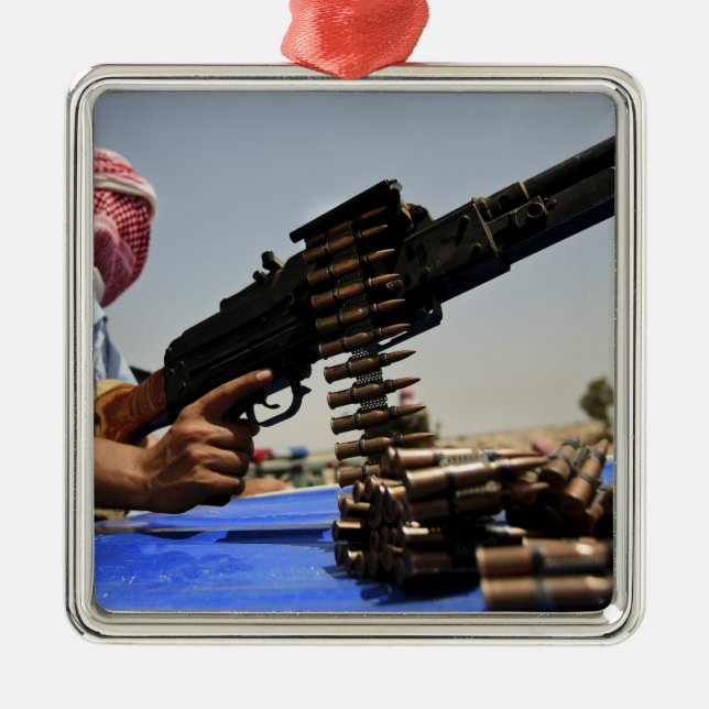 Ornamento De Metal 762 mm no caminhão (Frente)