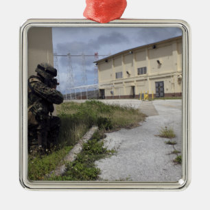 Ornamento De Metal A Marinha posta a segurança