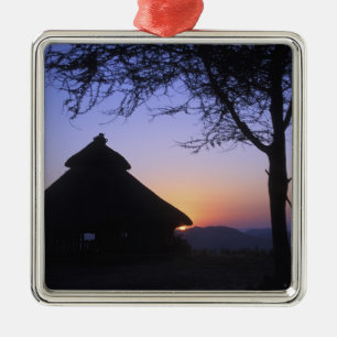 Ornamento De Metal África, Etiópia, Região do Rio Omo, Sunset over