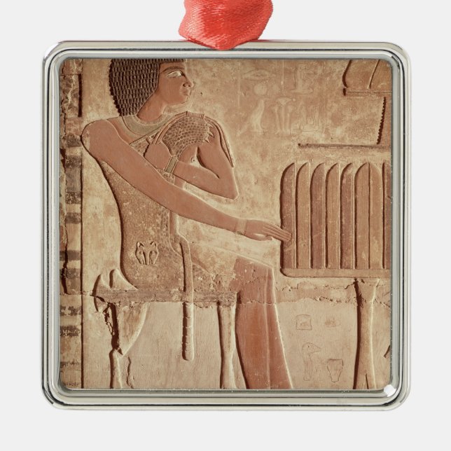 Ornamento De Metal Alivio que descreve os falecidos assentados (Frente)