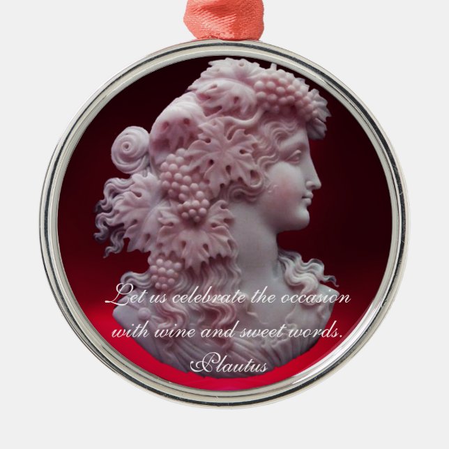 ORNAMENTO DE METAL ANTIQUE CAMEO, SENHORA COM QUOTAS DE VINHO DE UVAS (Frente)
