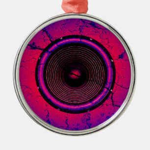 Ornamento De Metal Auto-falante de música numa parede rachada