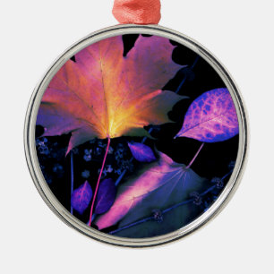 Ornamento De Metal Autumn Leaves em Neon