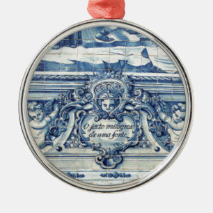 Ornamento De Metal Azulejos de paredes brancas e azuis portuguesas co