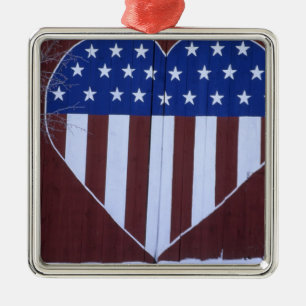 Ornamento De Metal Bandeira em forma de coração pintada no celeiro ap
