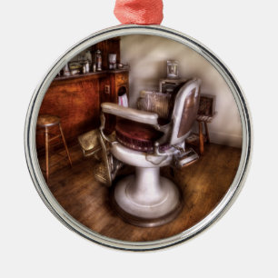 Ornamento De Metal Barbeiro - na barbearia
