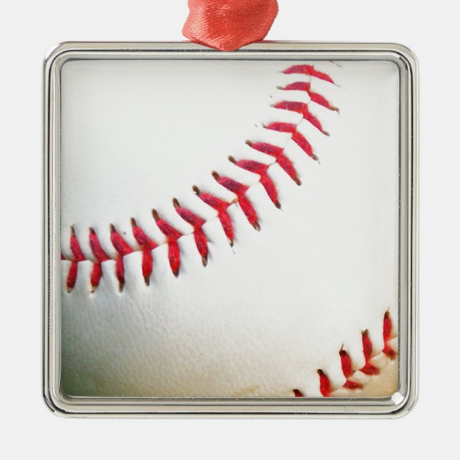 Ornamento De Metal Baseball Branco com Costura Vermelha (Frente)