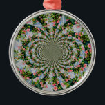 Ornamento De Metal Belo rosa-boho, rosas vermelhas, floral-aquarela<br><div class="desc">Rosas românticas de cor vermelha e rosa contra uma cerca branca de piquete,  brilhando ao sol da noite. inspiração de uma viagem à Ilha Mackinac Michigan. pintura original de H Cooper.</div>